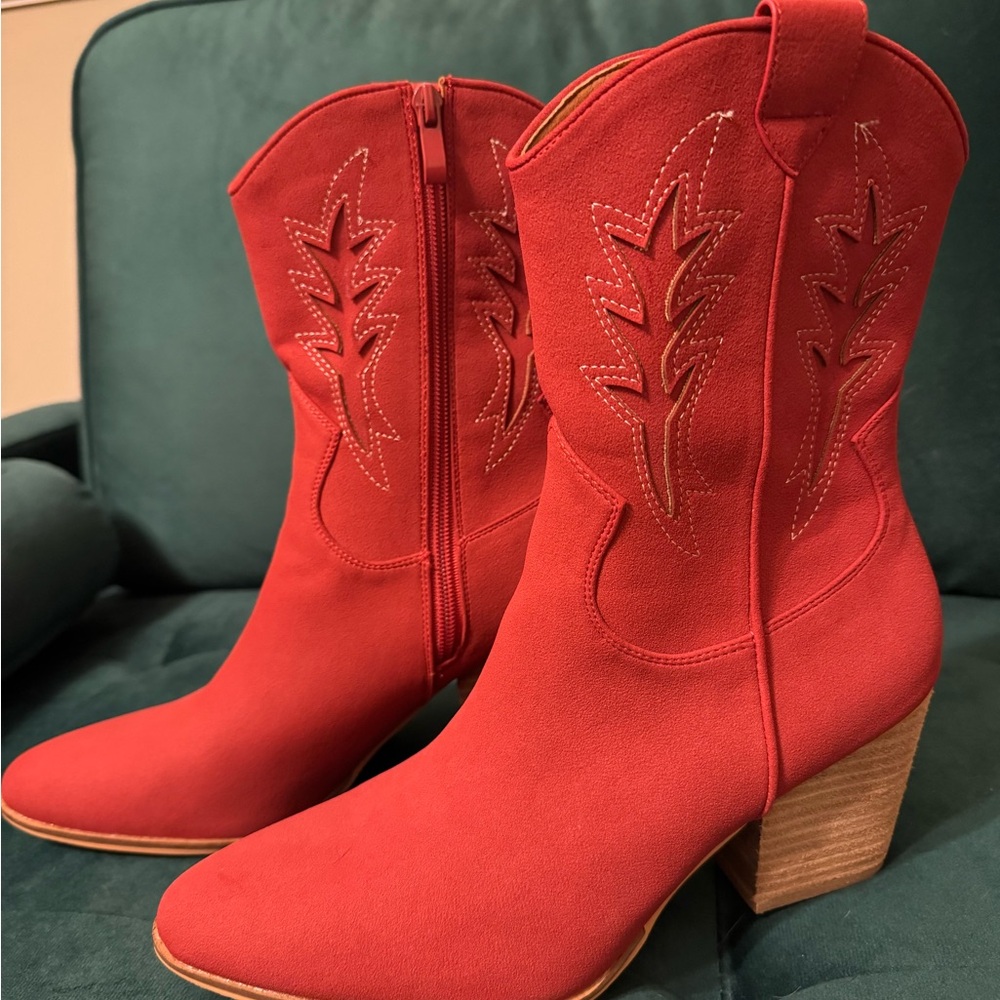Vibrant Reddish Heeled Boots with Western Flair